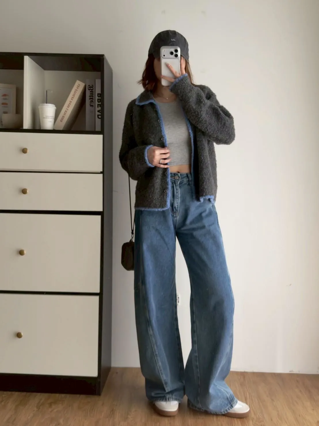 撞色邊娃娃領毛衣