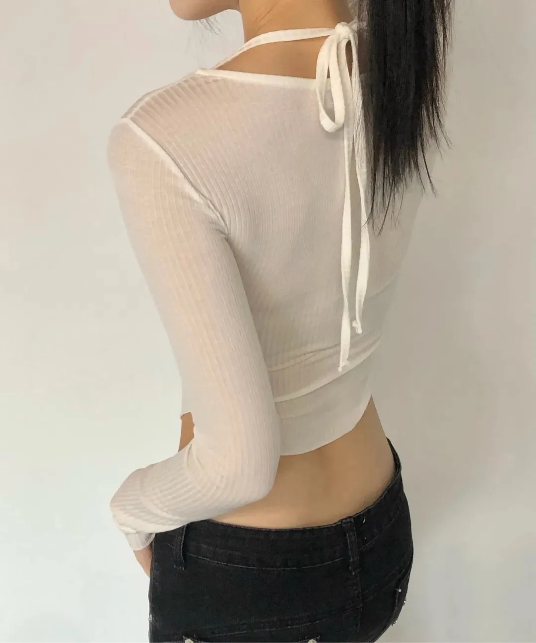 【預購】 MUCENT VERION STRAP RIBBON LONG SLEEVE T 繞脖 綁脖 下圓弧修身上衣