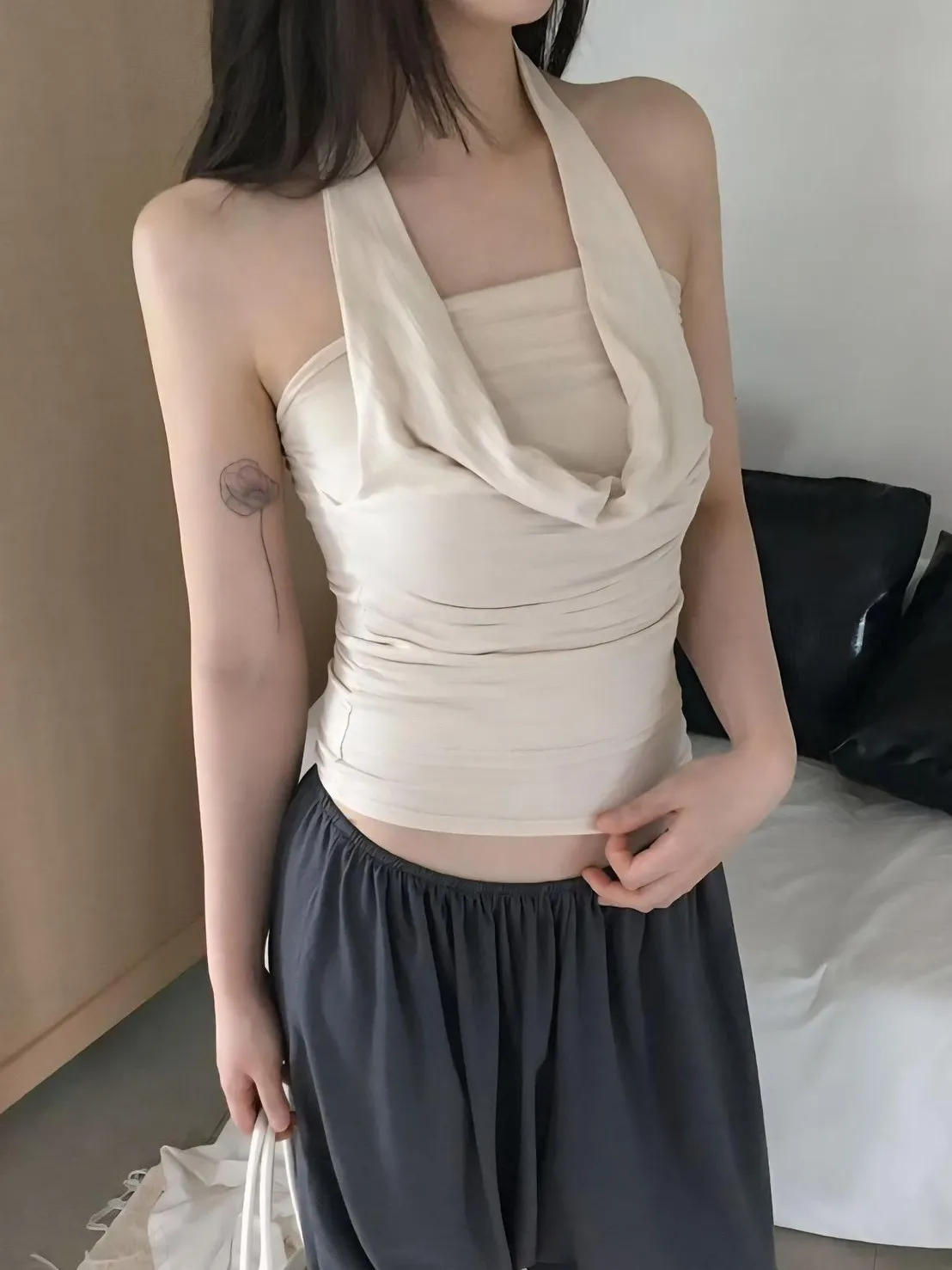 正韓垂墜抹胸上衣