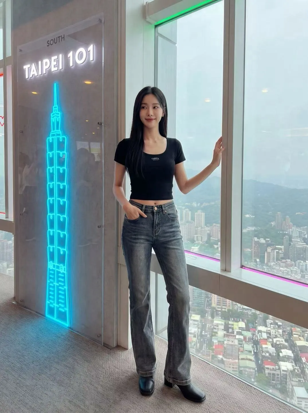 正韓刷色直筒牛仔褲