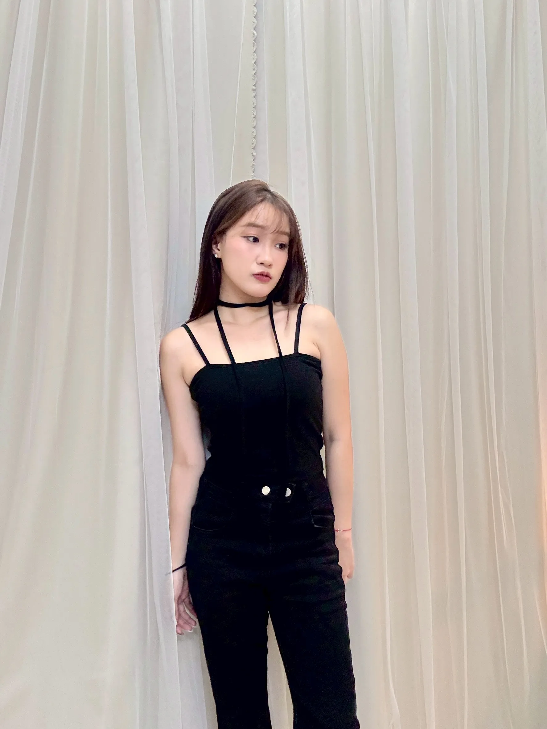 本期必帶-細肩涼感坑紋帶杯小背心附飄帶