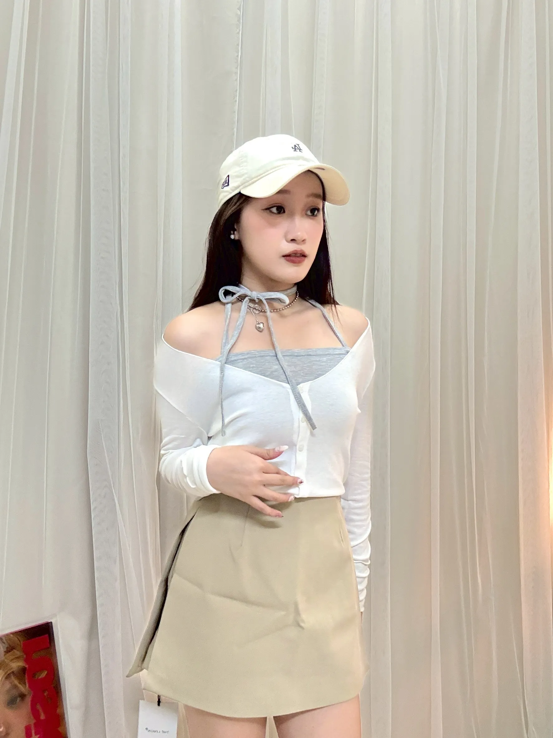 顯瘦爆款-正韓檔口超爆款排扣修身小外套