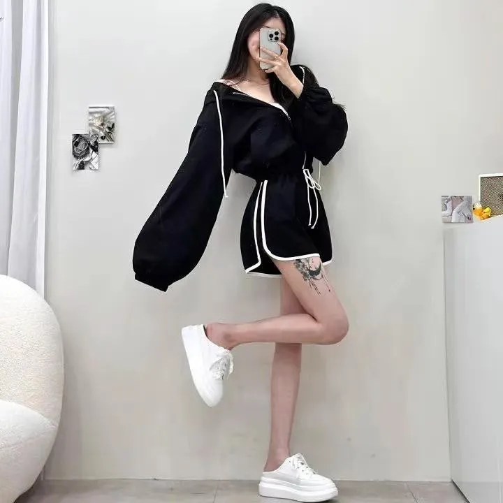 正韓休閒風線條套裝