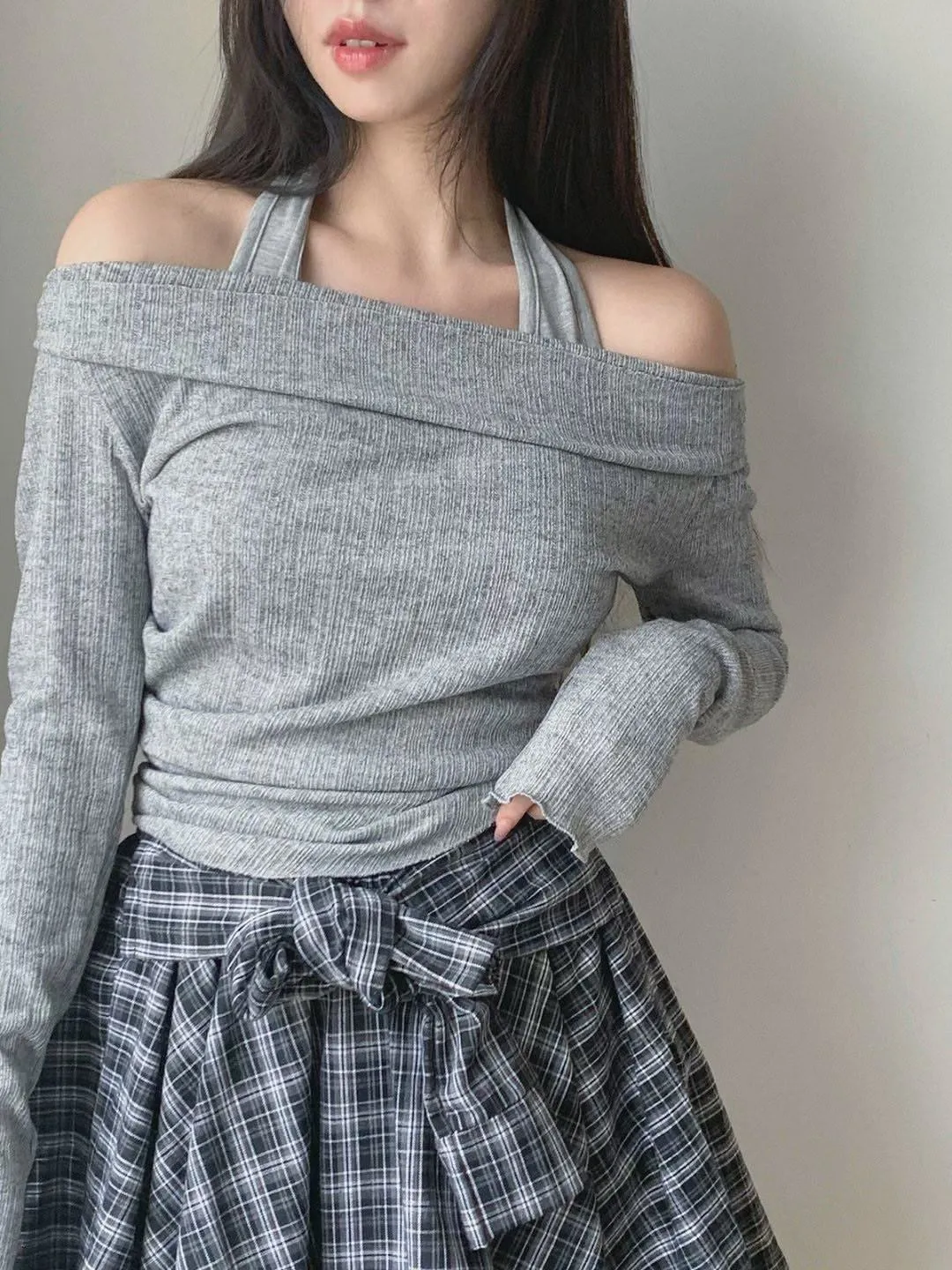 正韓褶皺掛脖針織上衣