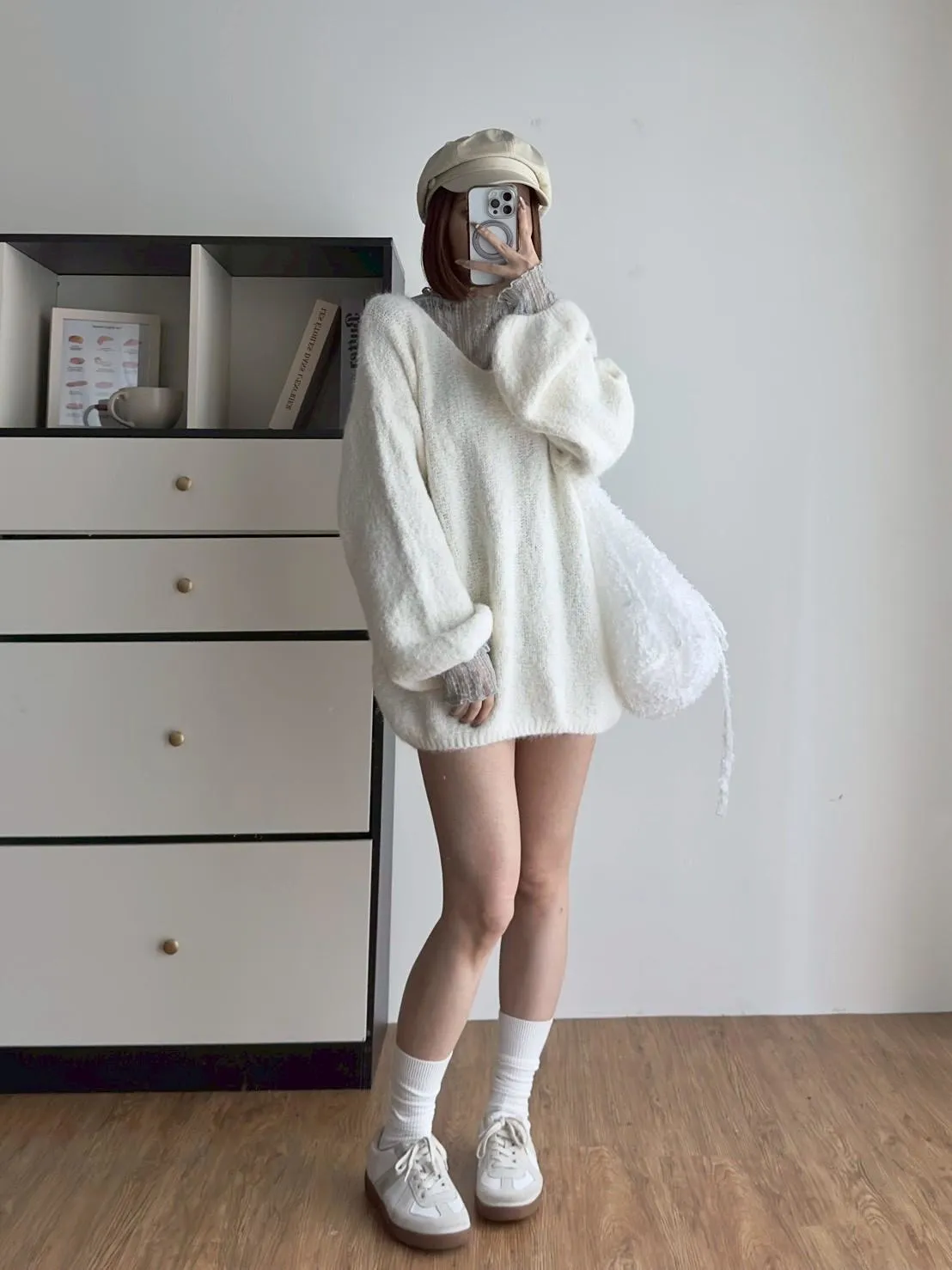 波浪蕾絲透紗打底衣