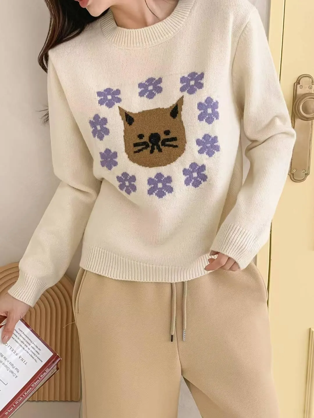 正韓花圈貓咪毛衣