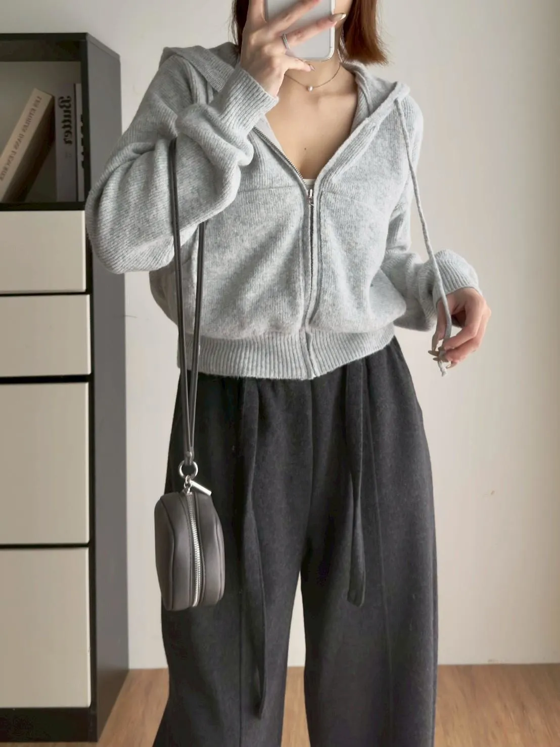 休閒拉鍊連帽毛衣外套