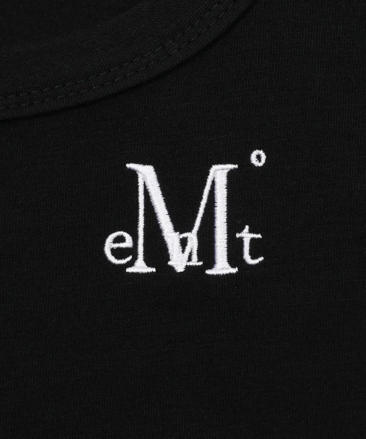 【預購】 MUCENTMARIEL SQUARE NECK CROP T 大圓領 素面 刺繡上衣 打底衣