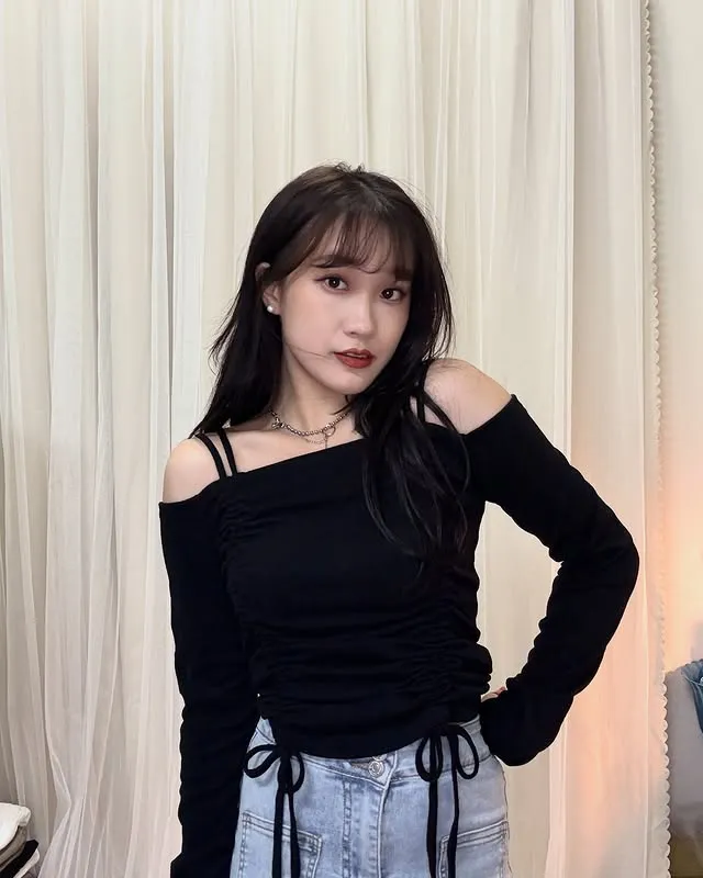 正韓浪漫褶皺肩帶芭蕾衣