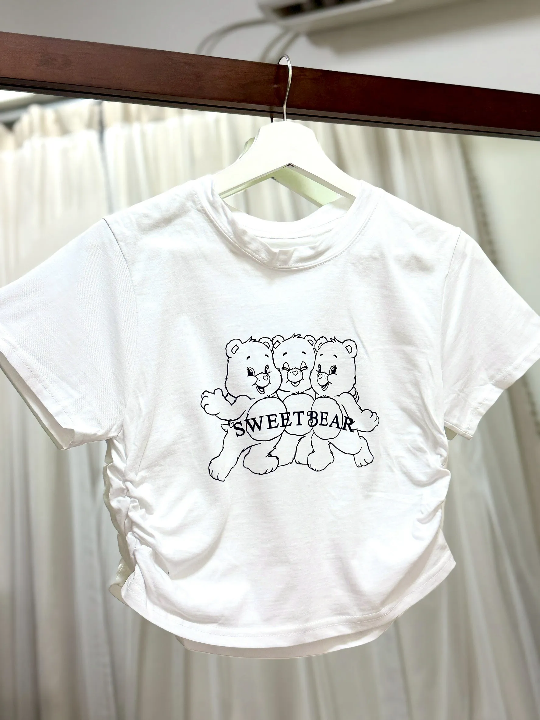 不透白T-正韓側抓皺彩虹熊上衣