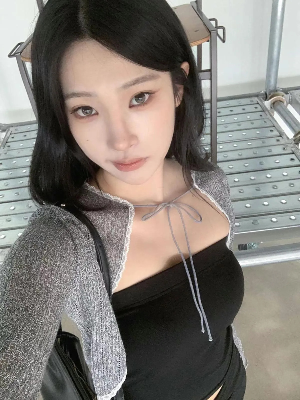 正韓 蕾絲邊綁帶小外套