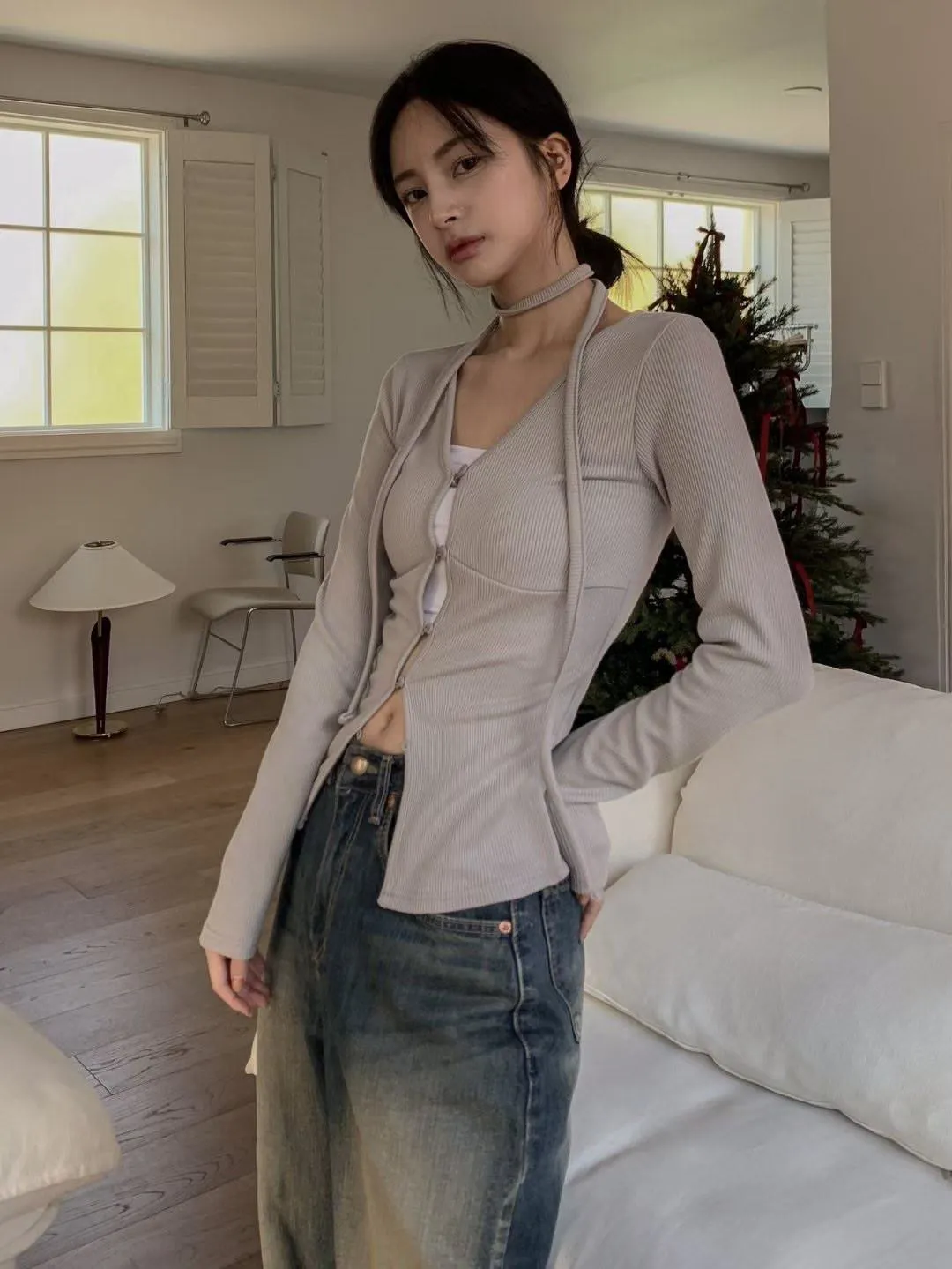 正韓排釦開衩附飄帶上衣