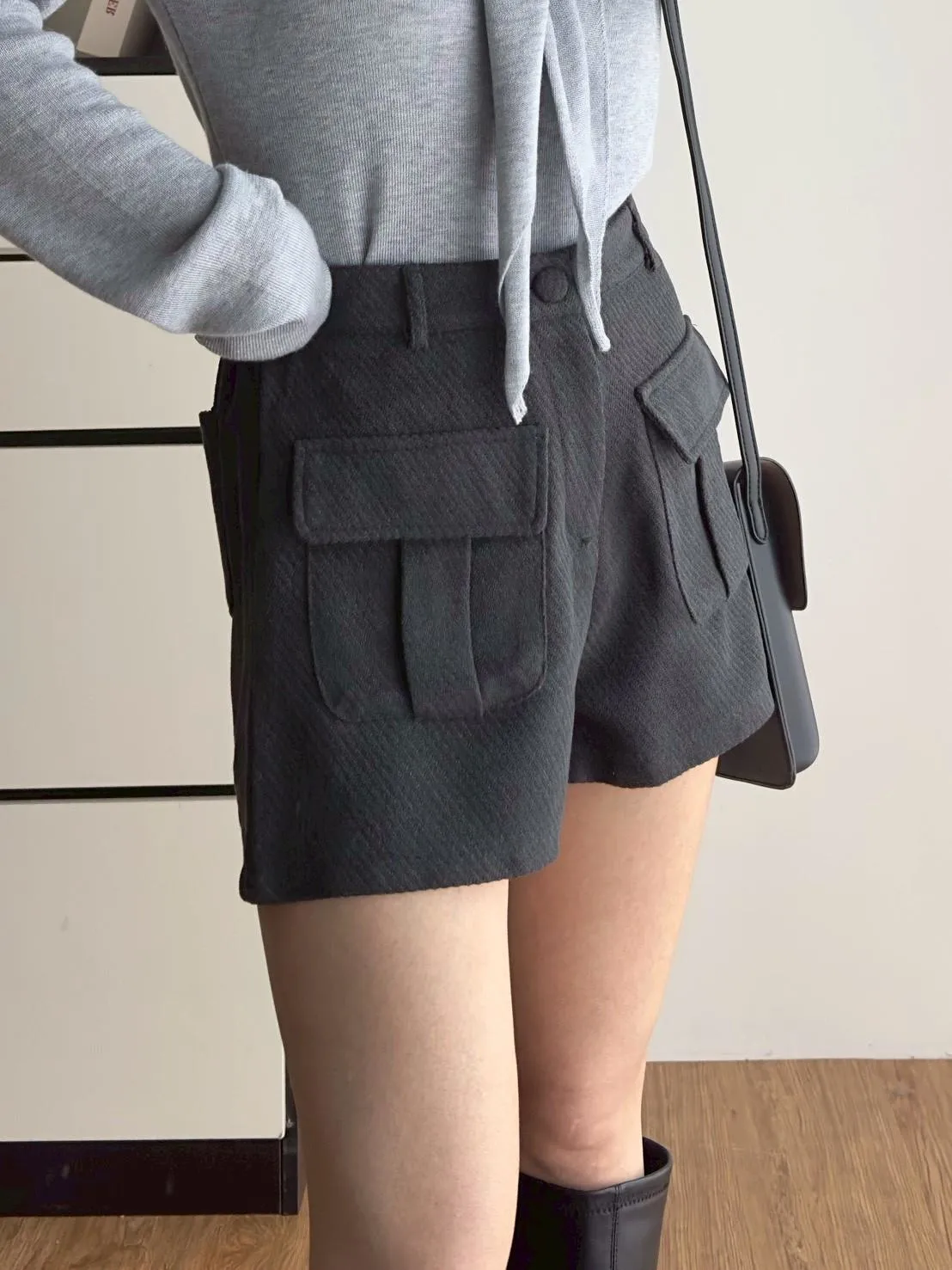 包釦立體口袋毛料短褲