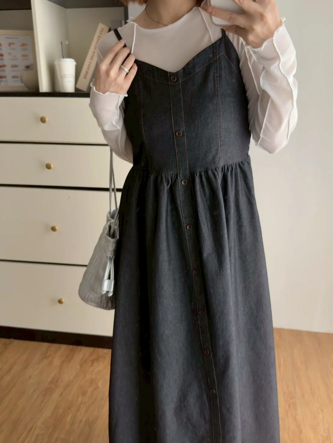 細肩排釦丹寧長洋