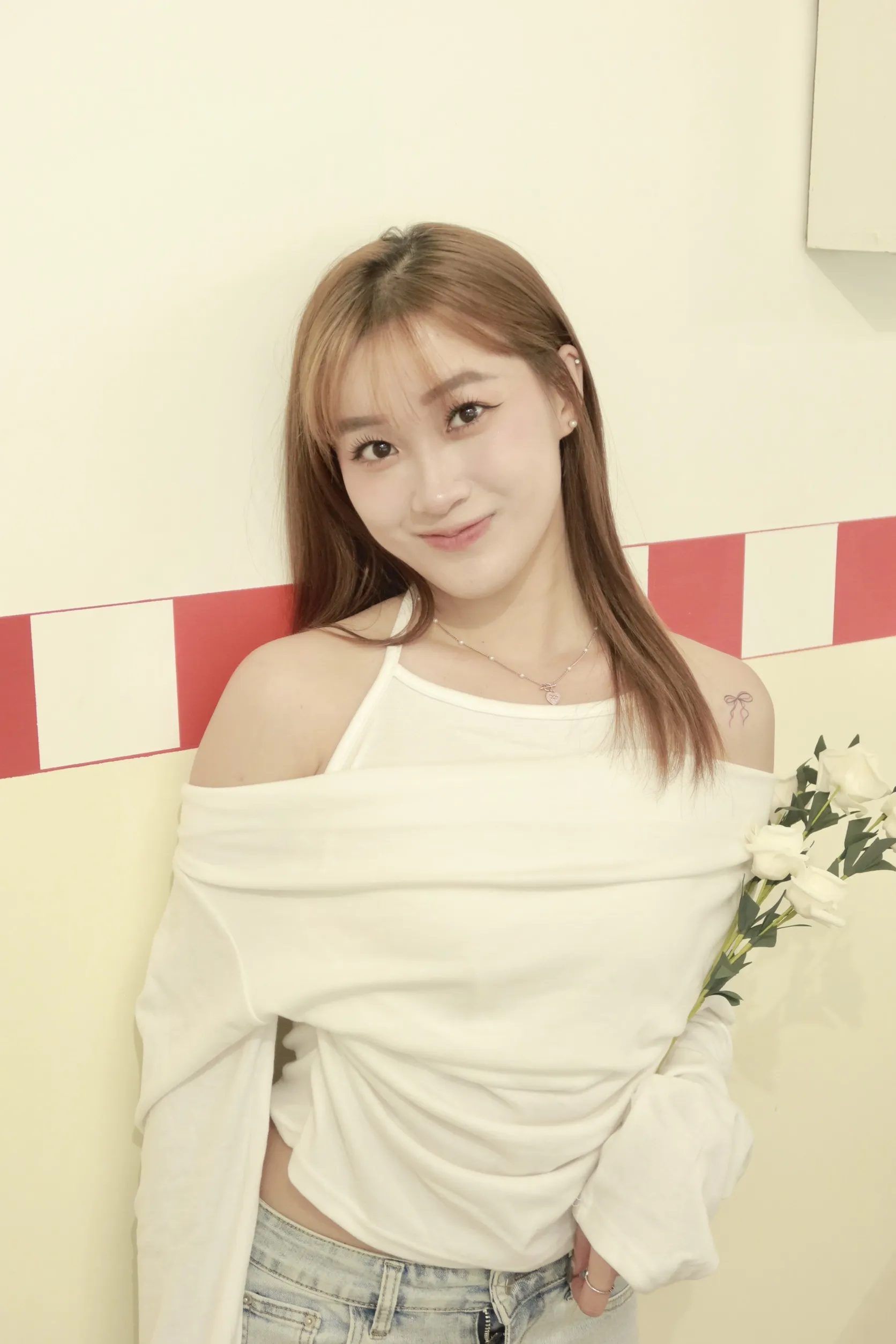 正韓無袖掛脖褶皺T恤