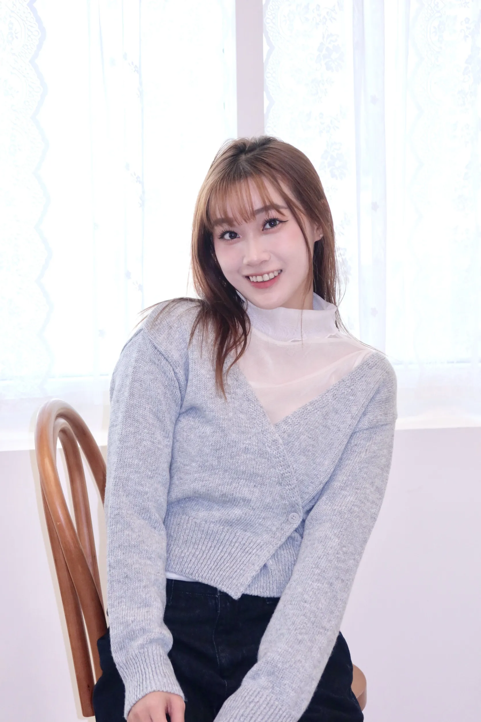 正韓羊毛端莊雙向蓬鬆開衫