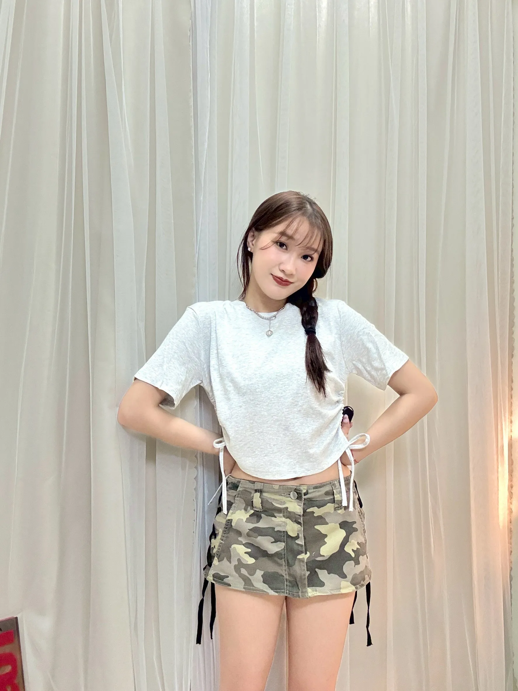 韓風日常-下抽繩圓領短T