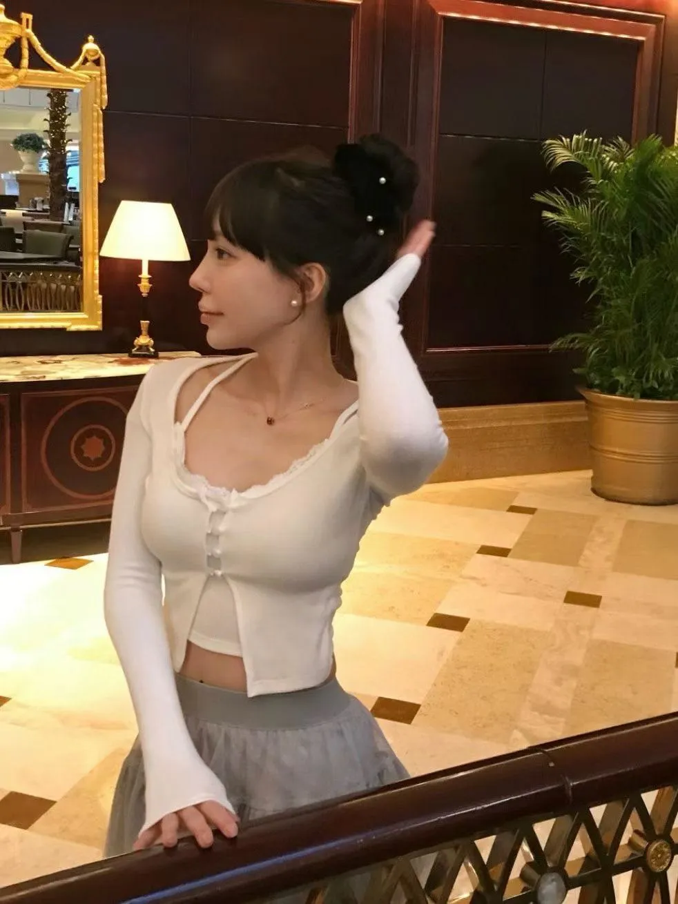 正韓貝貝蕾絲假兩件開衫