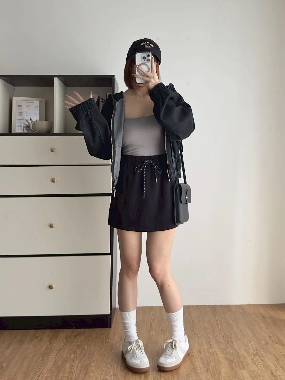 砂洗銅銨抽繩短裙 (內有安全褲)