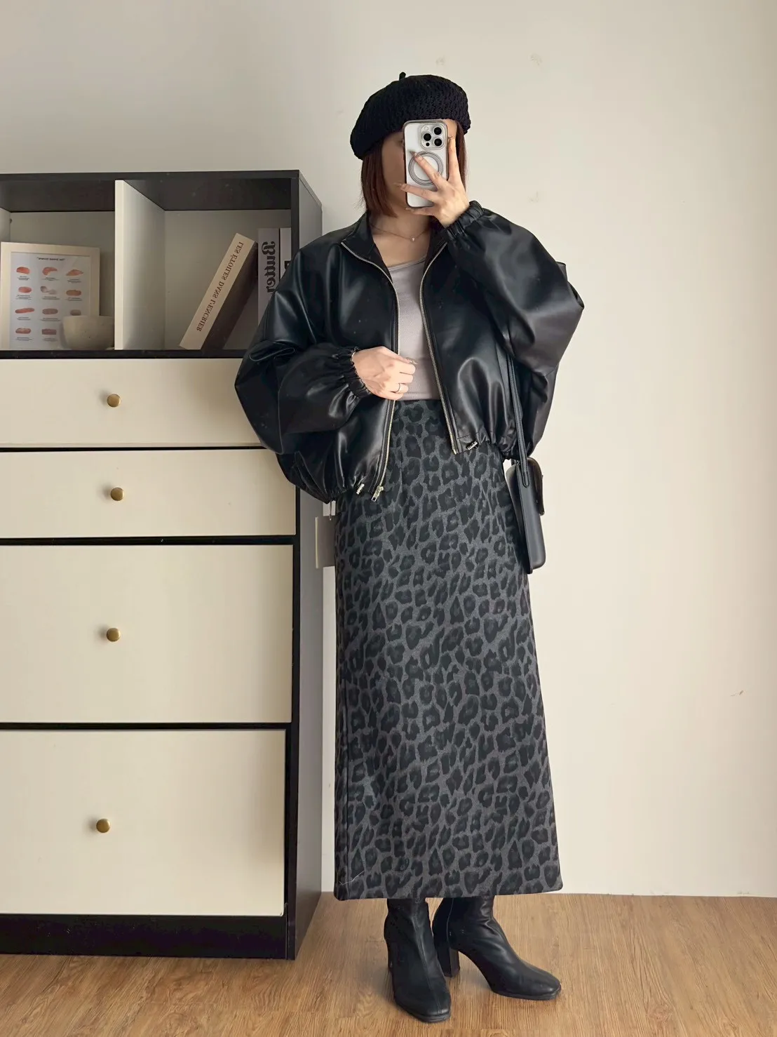 立領皮革拉鍊外套