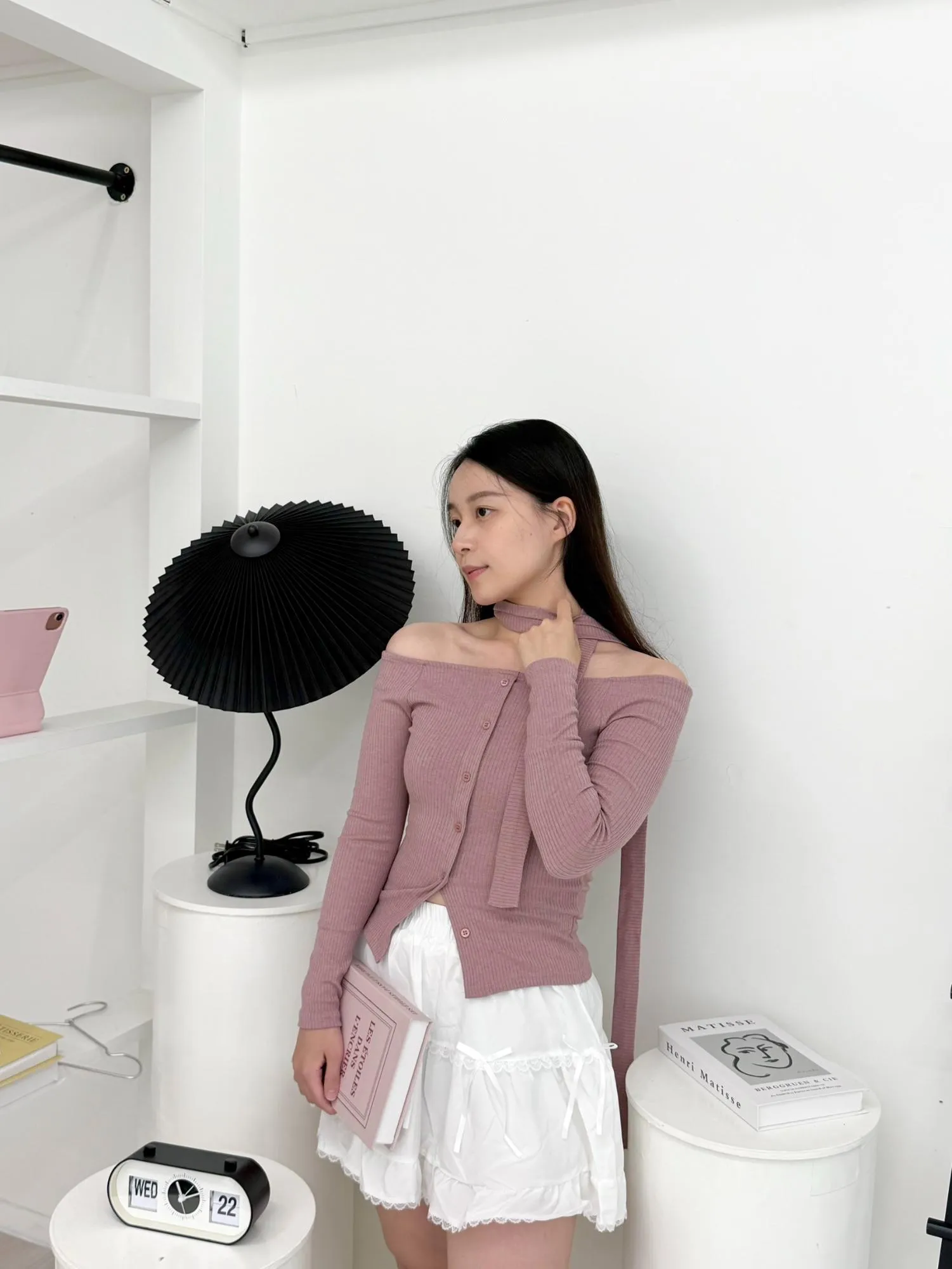 正韓平口附圍巾針織排扣套裝