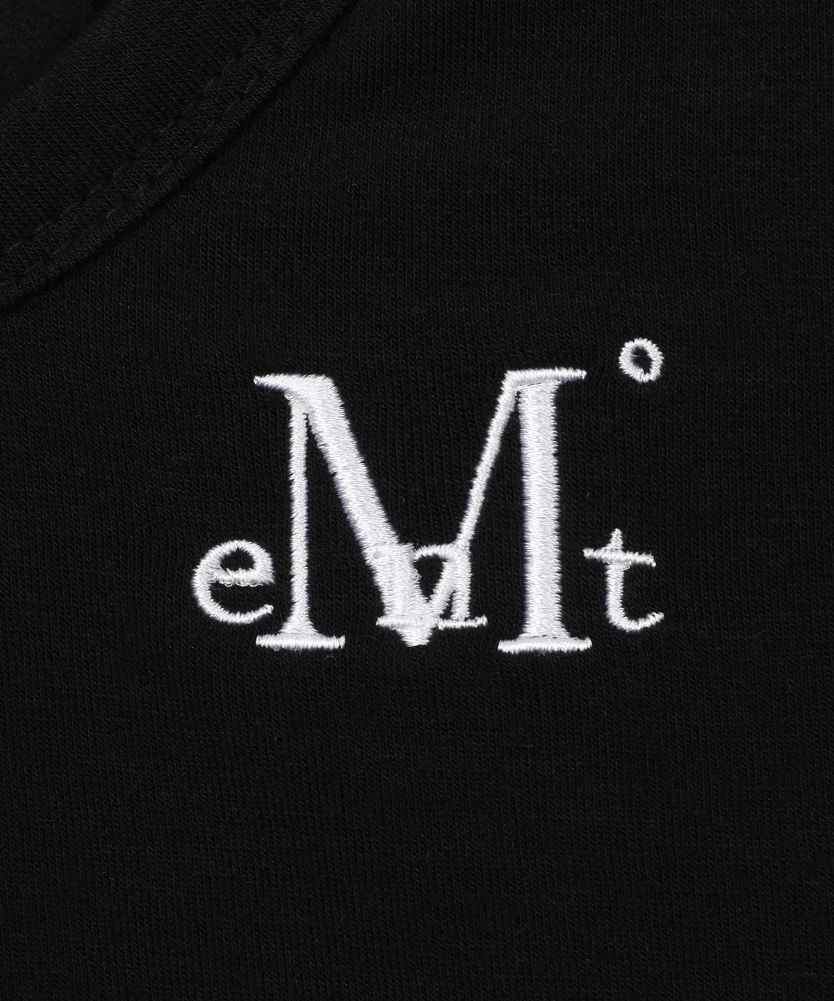 【預購】 MUCENT ROINA V NECK LONG SLEEVE T V領 素面修身上衣