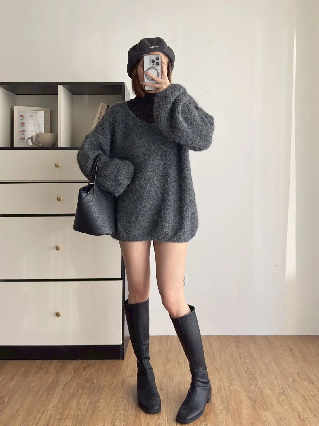 小立領木耳邊蕾絲波浪打底上衣