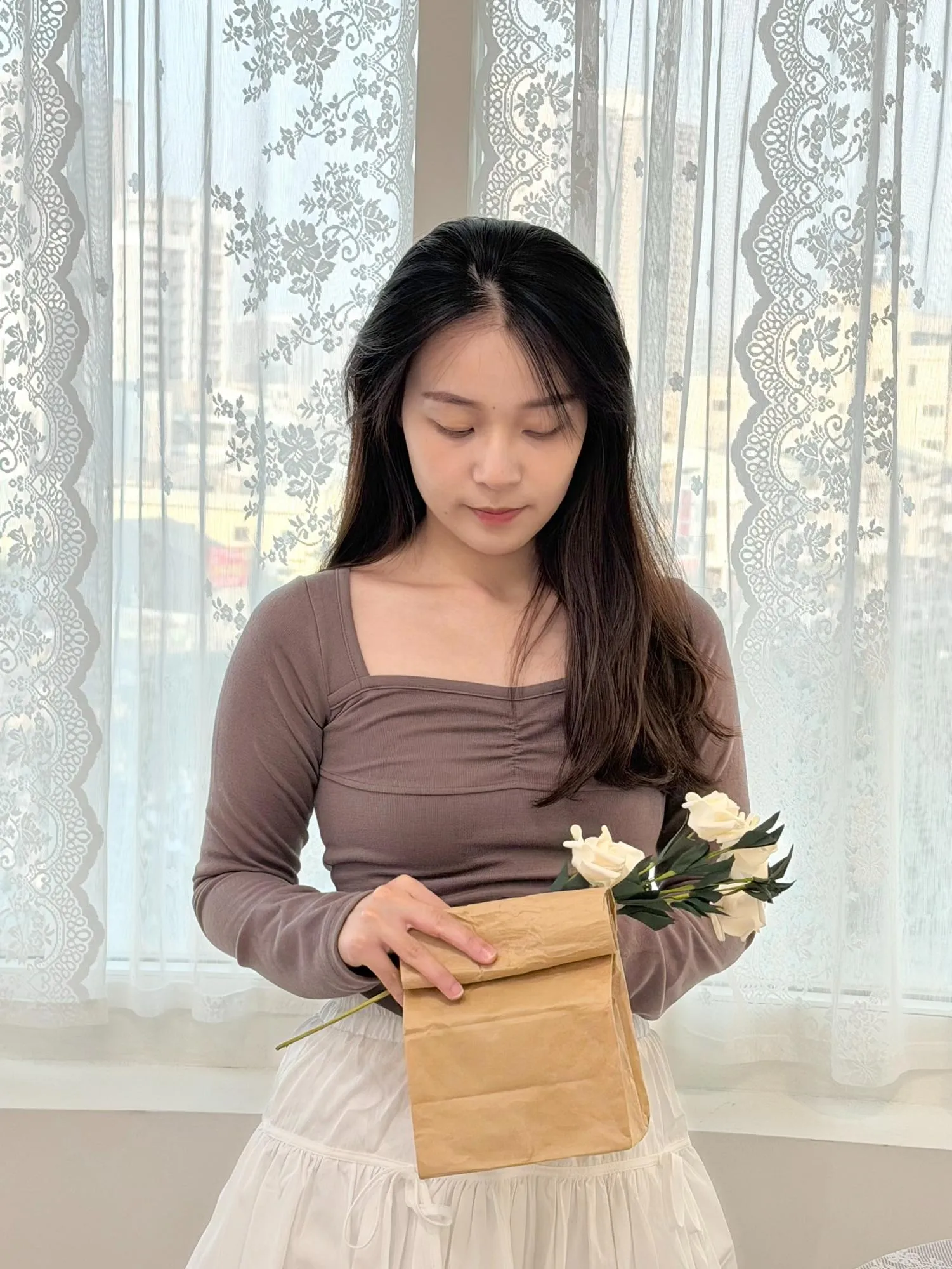 正韓貝拉前褶皺蝴蝶結上衣