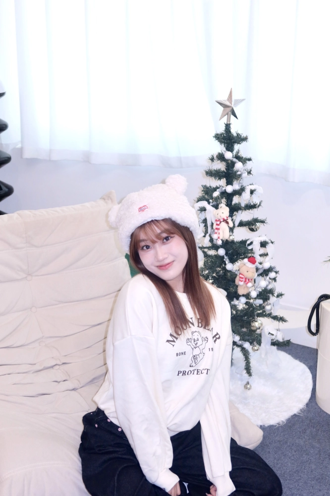 正韓彩虹熊刷毛衛衣