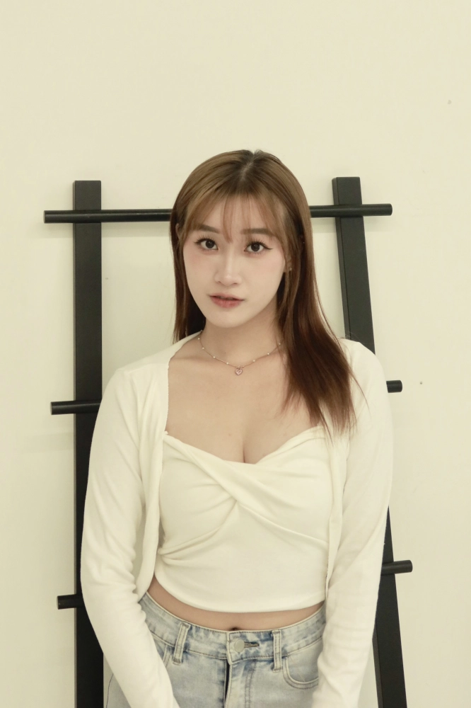 正韓性感扭結套裝