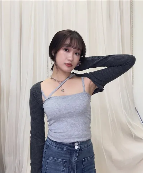 正韓不對稱吊帶背心