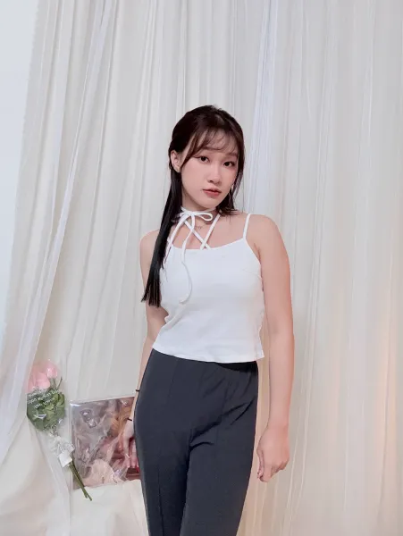 夏日心機-綁帶繞脖假兩件背心