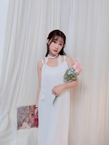 仙女必備-細肩捲捲絲帶水波紋洋裝