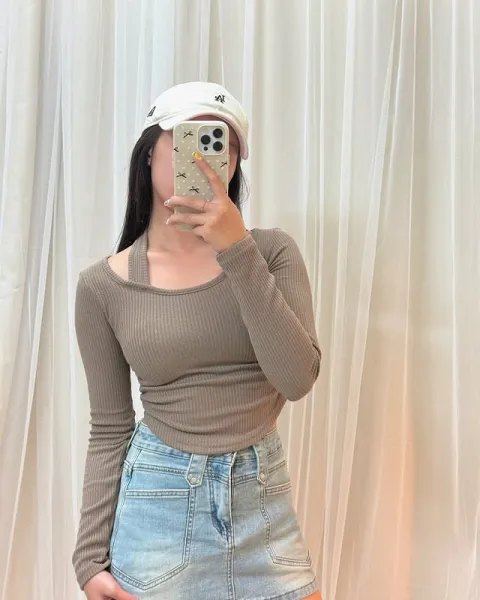 正韓假兩件掛脖顯瘦側腰褶皺上衣