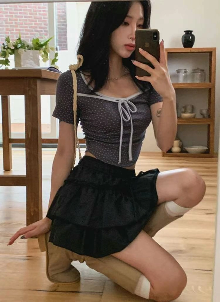 正韓胸前綁帶側抓皺上衣