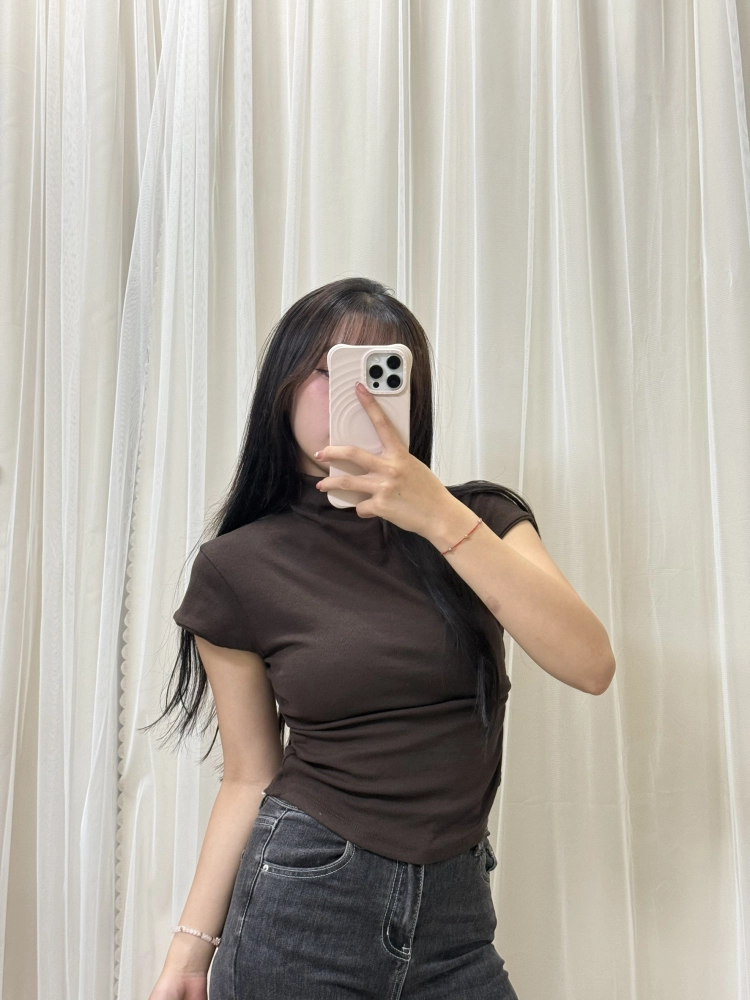 半高領超美體態短袖T